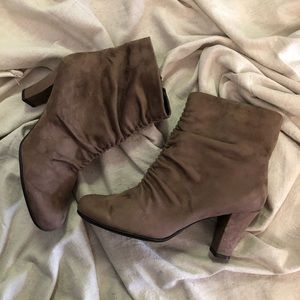 Aerosoles Ankle Booties